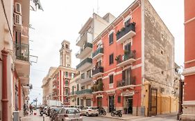 Madame Bari' Suite Apt In The Heart Of Bari